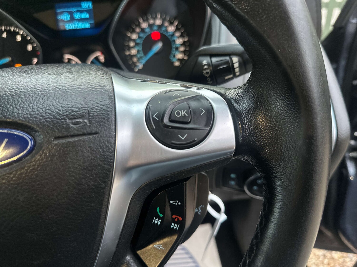 Used Ford Focus 2011 for sale - 76594722: Photo 28