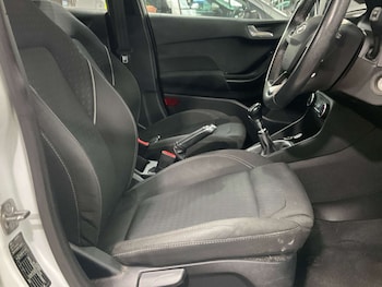 Used Ford Fiesta 2018 for sale - 79167275: Photo