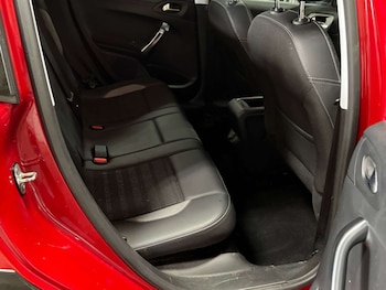 Used Peugeot 2008 2017 for sale - 77378397: Photo