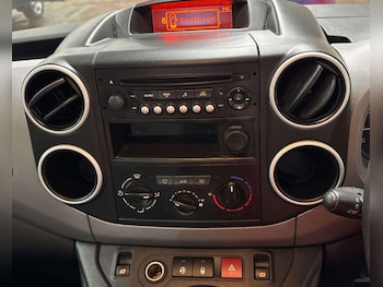 Used Citroen Berlingo Multispace 2016 for sale - 76316526: Photo 2
