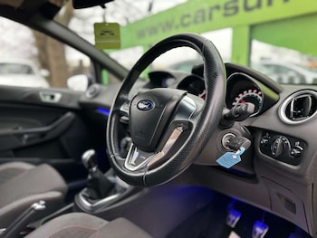 Used Ford Fiesta 2017 for sale - 77416868: Photo