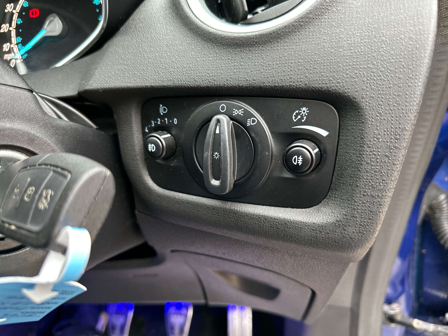 Used Ford Fiesta 2017 for sale - 77416868: Photo 32