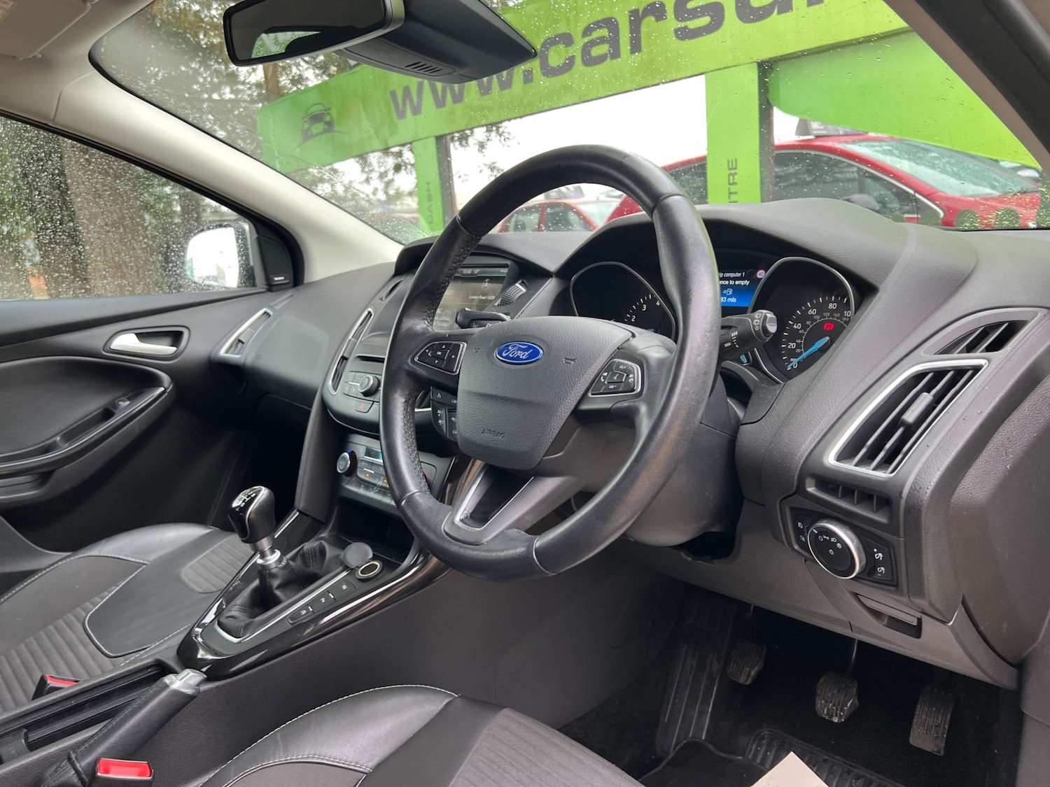 Used Ford Focus 2016 for sale - 76220614: Photo 2