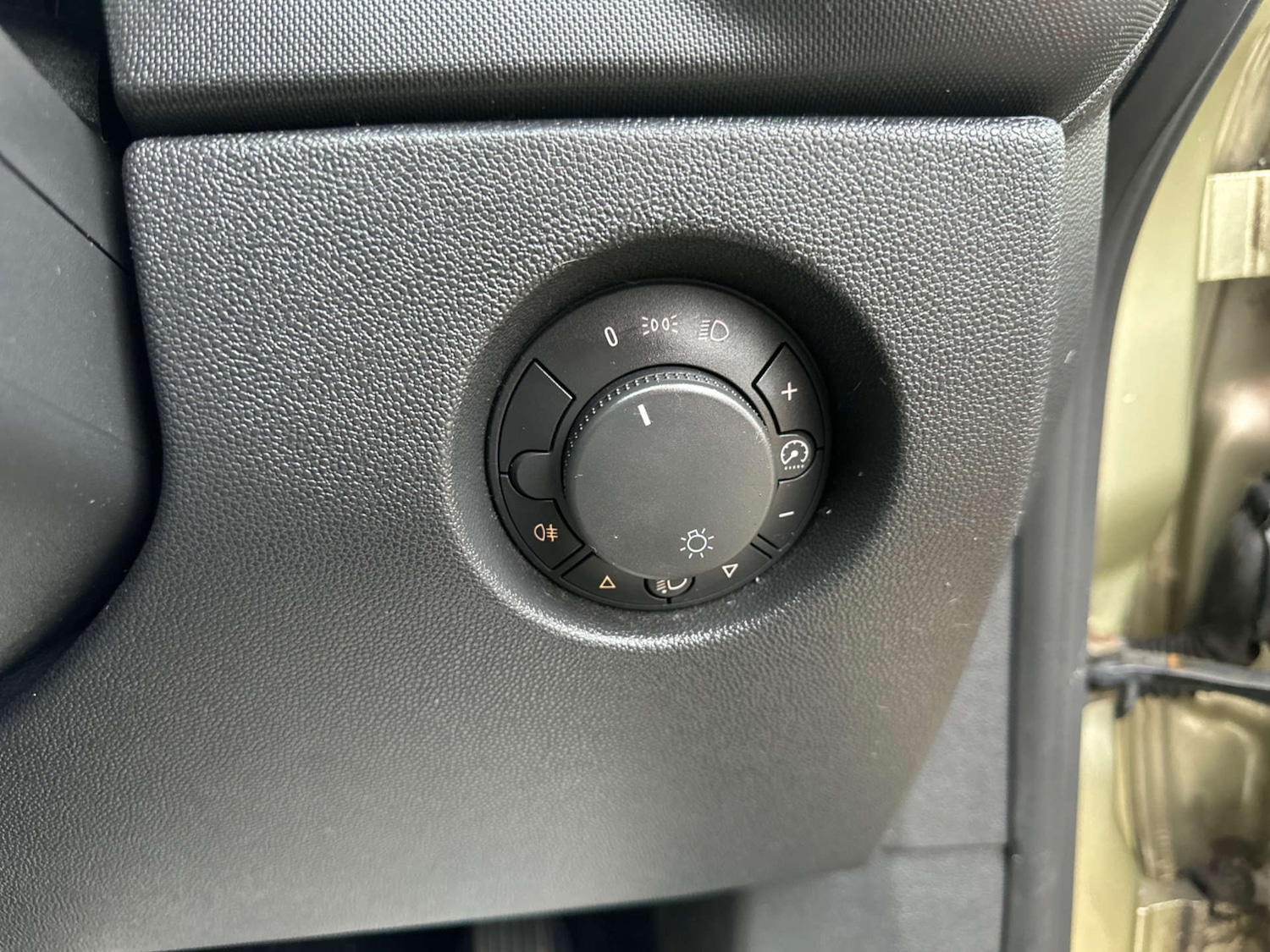 Used Vauxhall Corsa 2007 for sale - 77900970: Photo 24