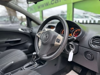 Used Vauxhall Corsa 2007 for sale - 77900970: Photo