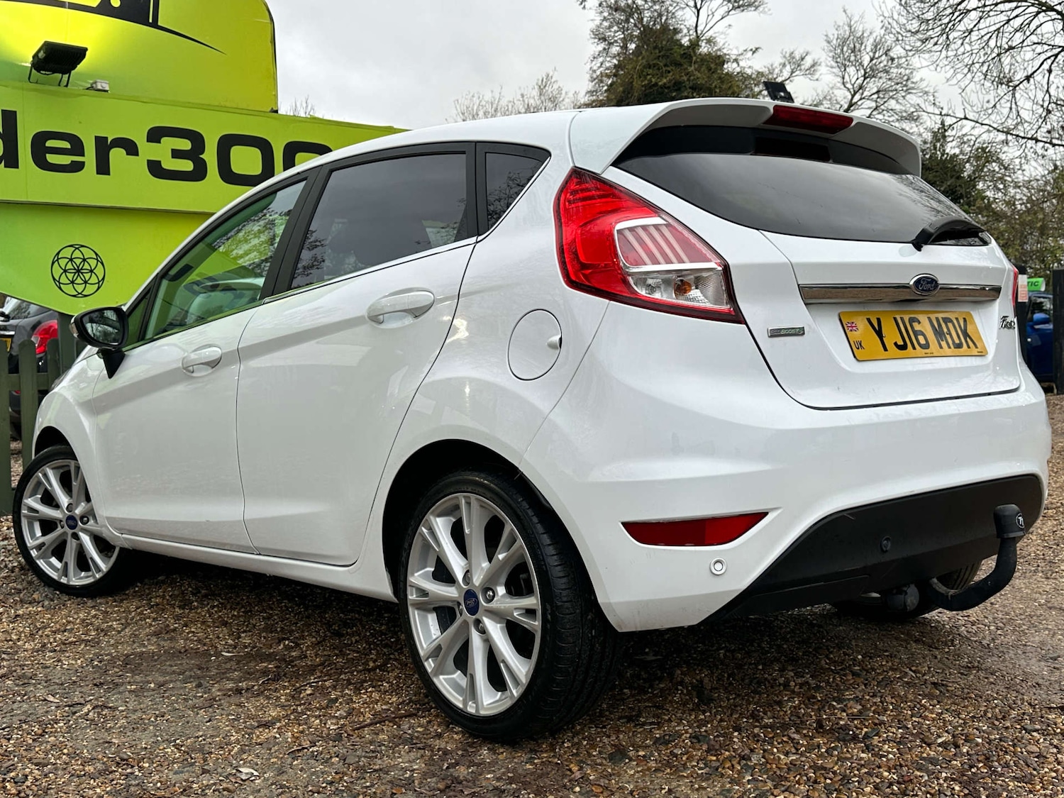 Used Ford Fiesta 2016 for sale - 76693624: Photo 10