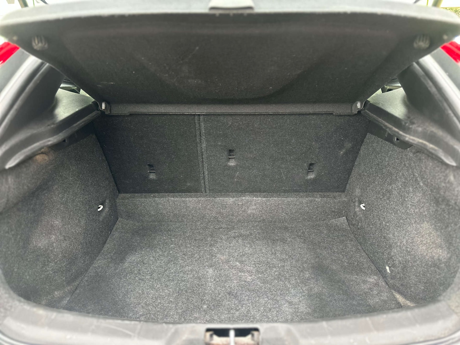 Used Volvo V40 2016 for sale - 76940188: Photo 12