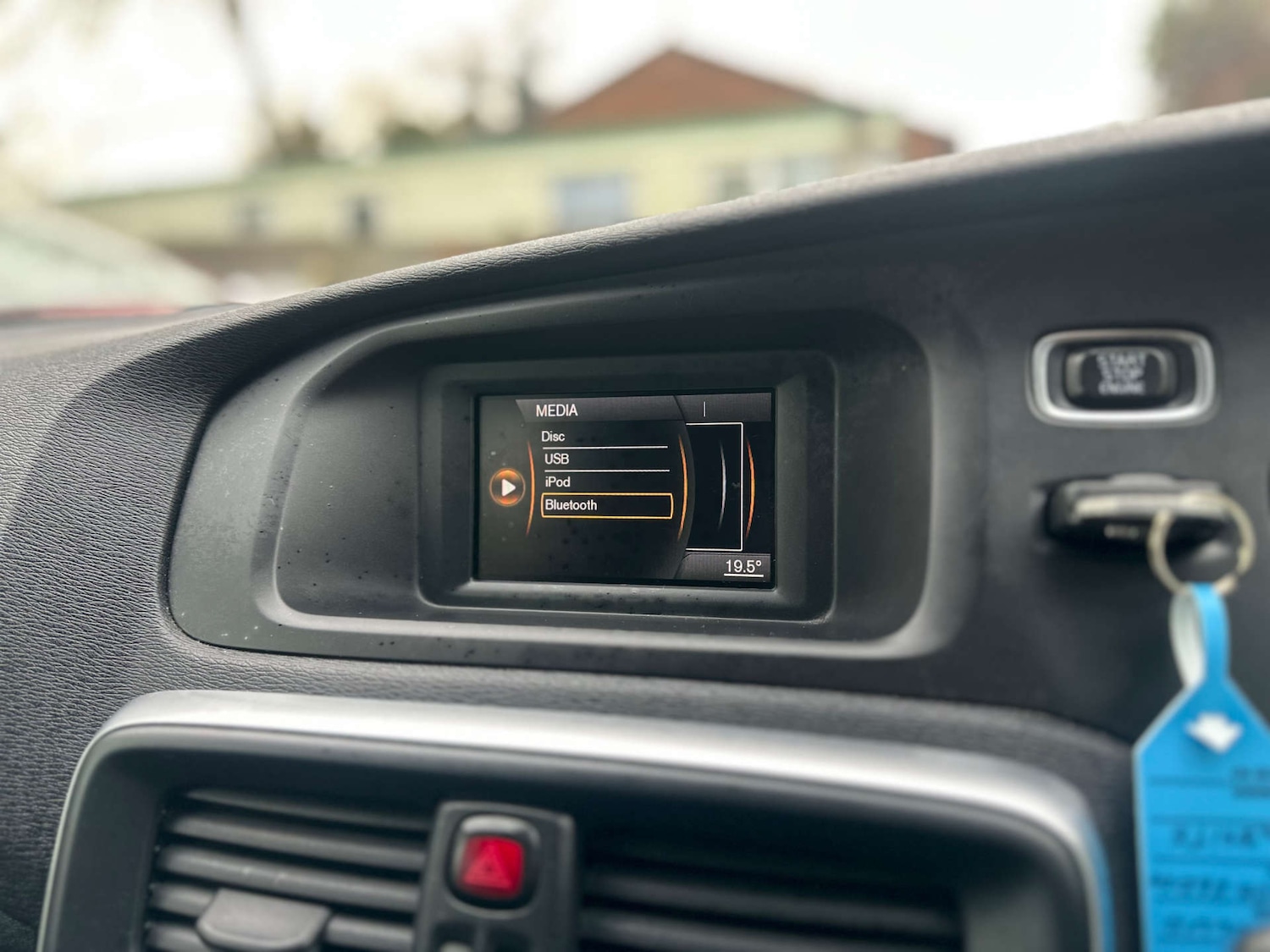 Used Volvo V40 2016 for sale - 76940188: Photo 18