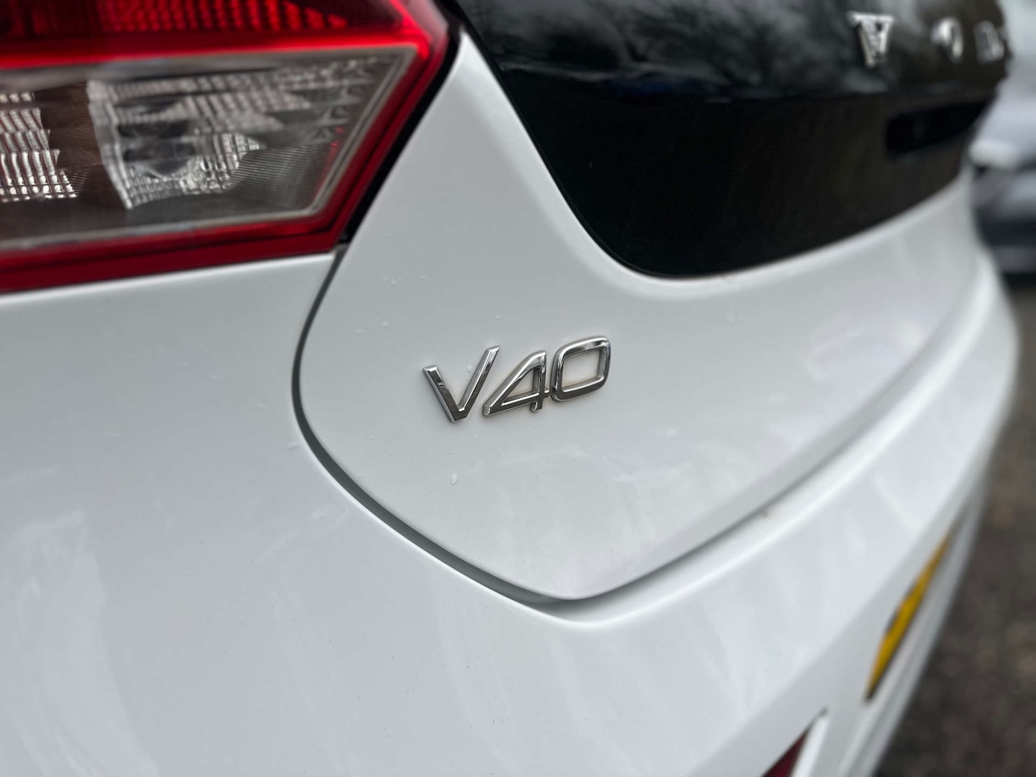 Used Volvo V40 2016 for sale - 76940188: Photo 33
