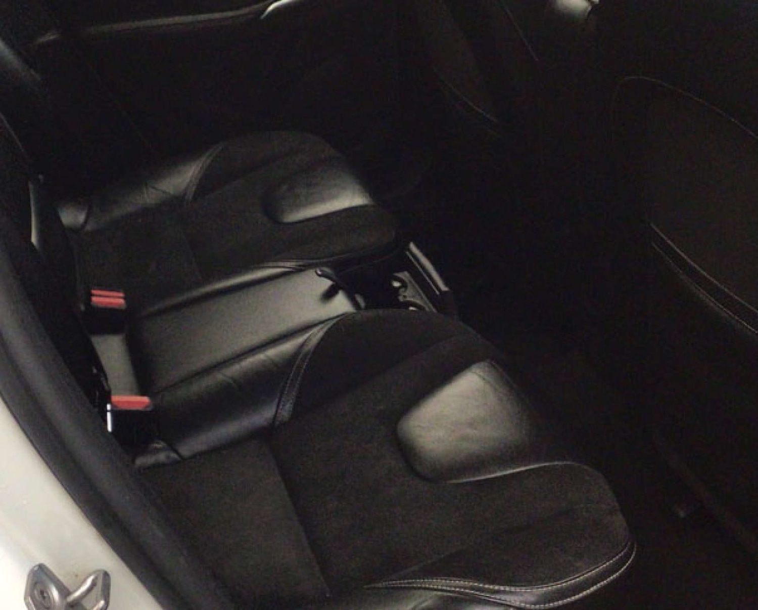 Used Volvo V40 2016 for sale - 76940188: Photo 4