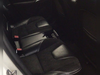 Used Volvo V40 2016 for sale - 76940188: Photo