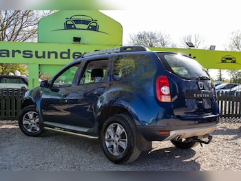 Used Dacia Duster 2015 for sale - 78358900: Photo