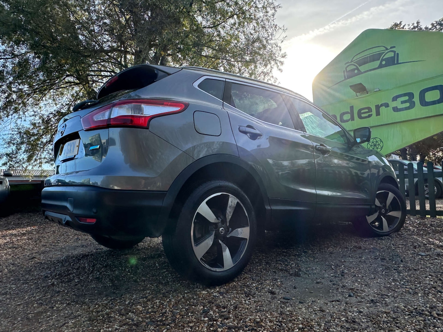 Used Nissan Qashqai 2015 for sale - 76444750: Photo 12