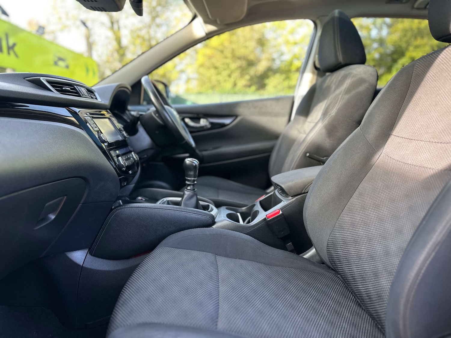 Used Nissan Qashqai 2015 for sale - 76444750: Photo 17