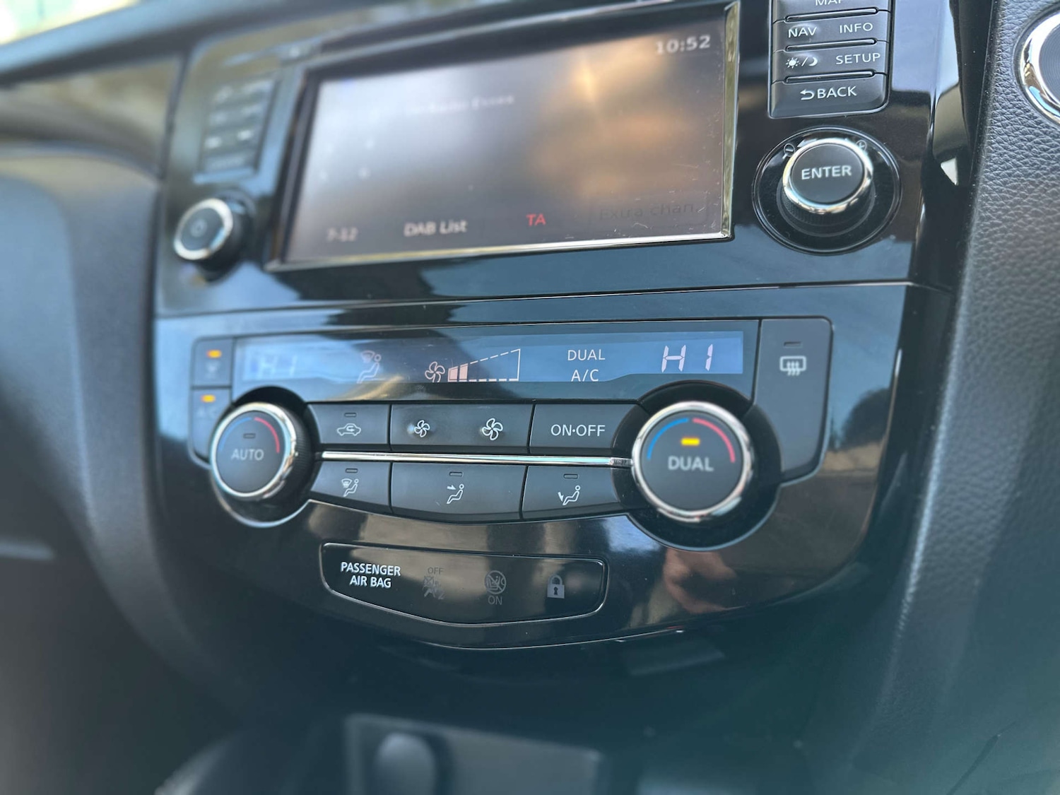 Used Nissan Qashqai 2015 for sale - 76444750: Photo 25