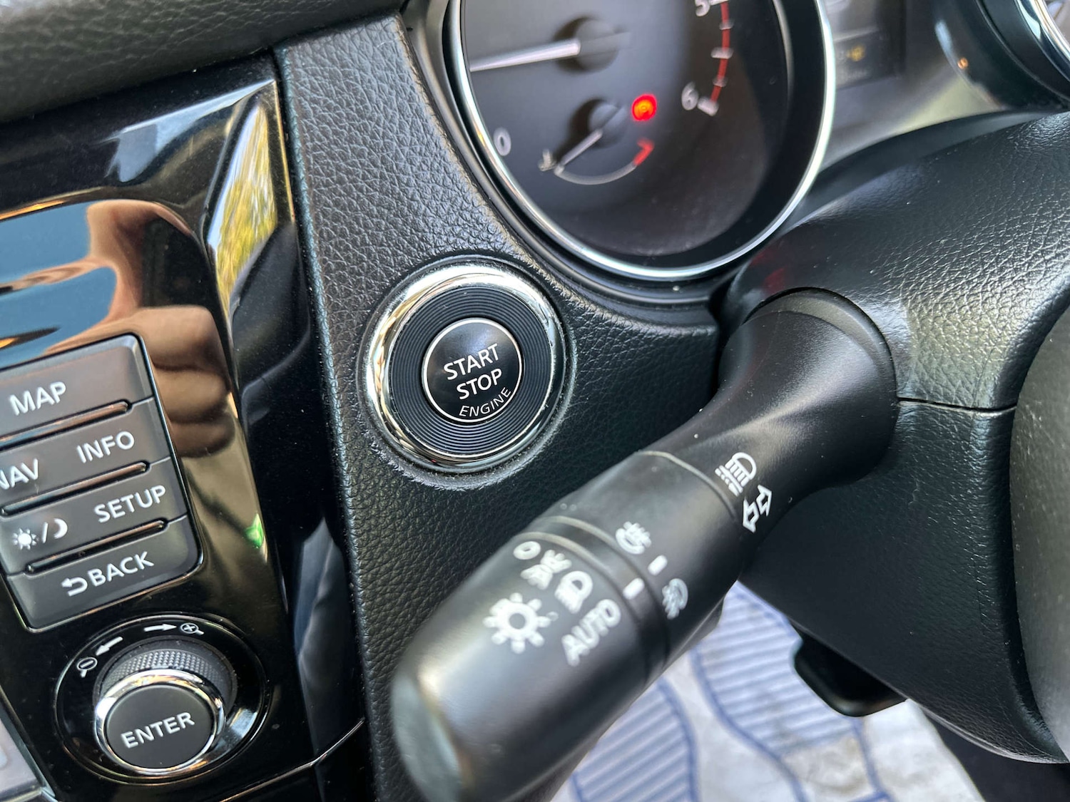 Used Nissan Qashqai 2015 for sale - 76444750: Photo 31