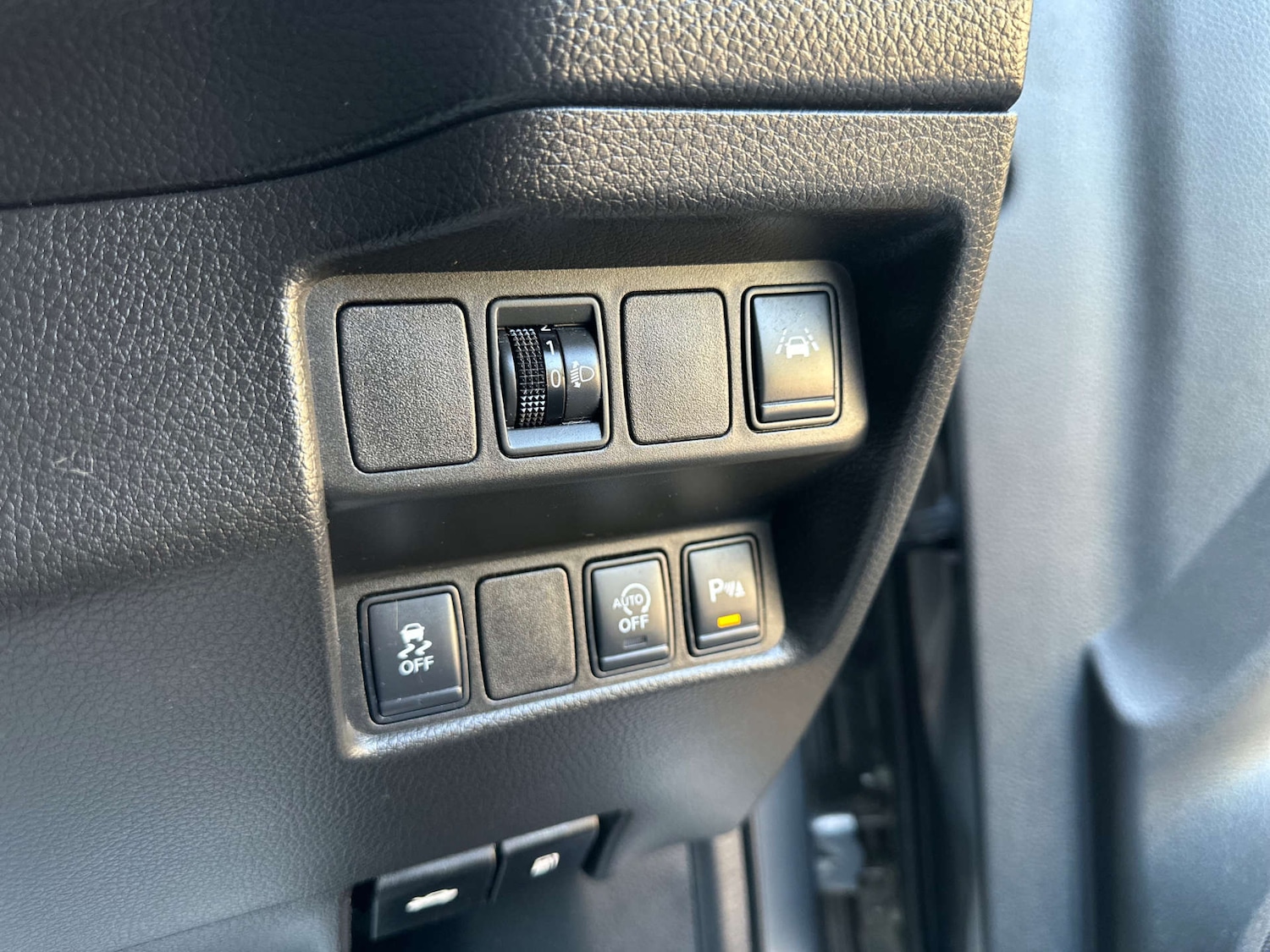 Used Nissan Qashqai 2015 for sale - 76444750: Photo 34