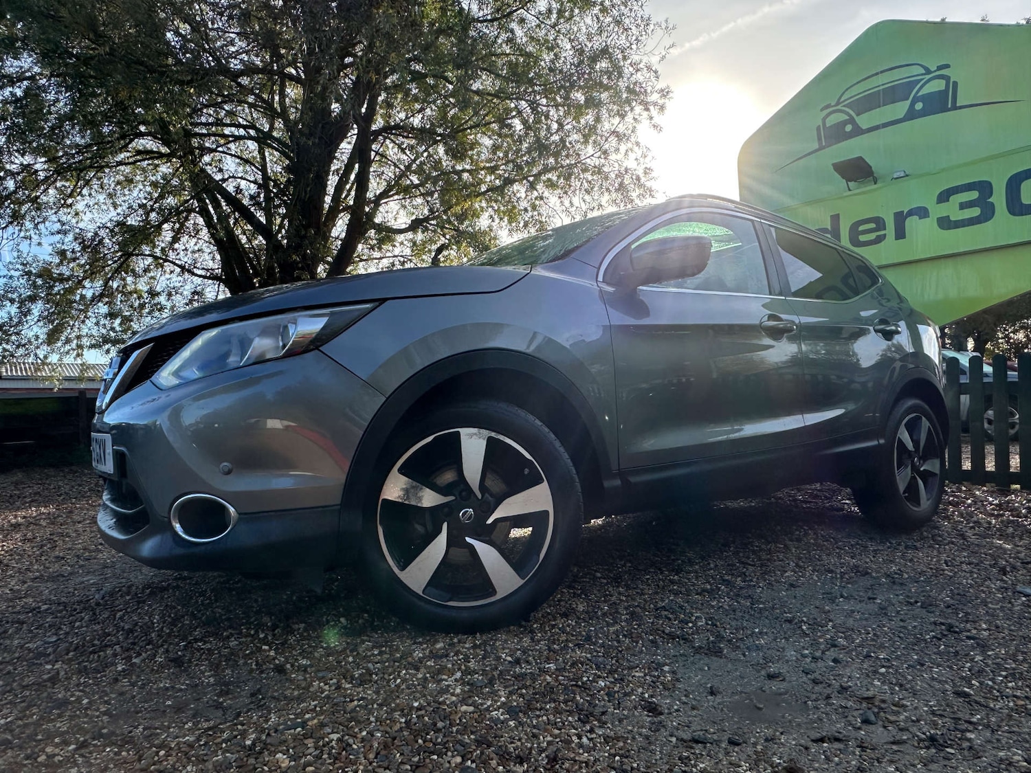 Used Nissan Qashqai 2015 for sale - 76444750: Photo 9