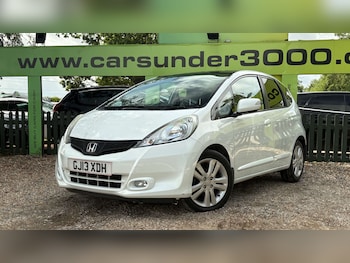 Used Honda Jazz 2013 for sale - 79502572: Photo