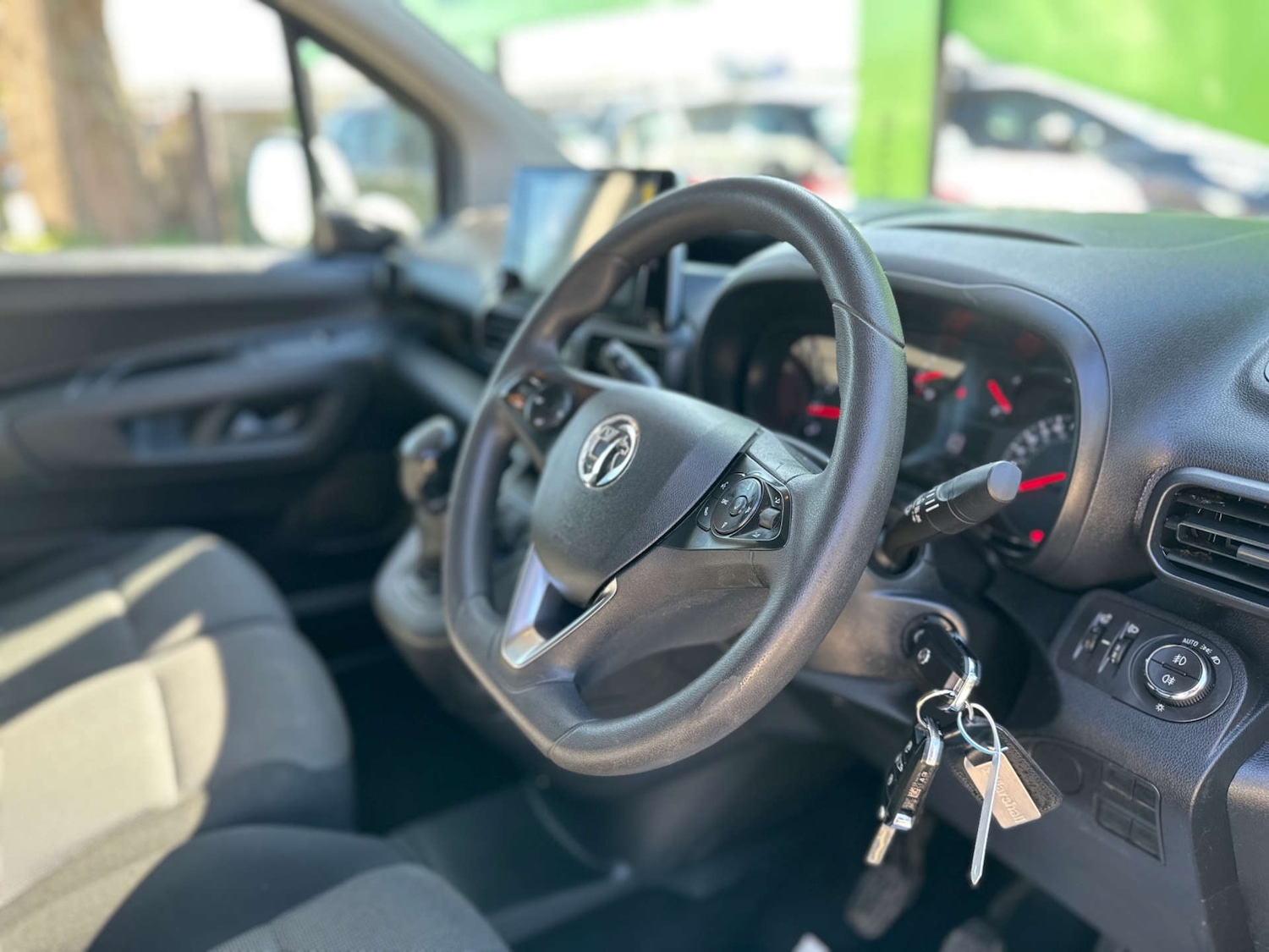 Used Vauxhall Combo 2021 for sale - 77937303: Photo 2