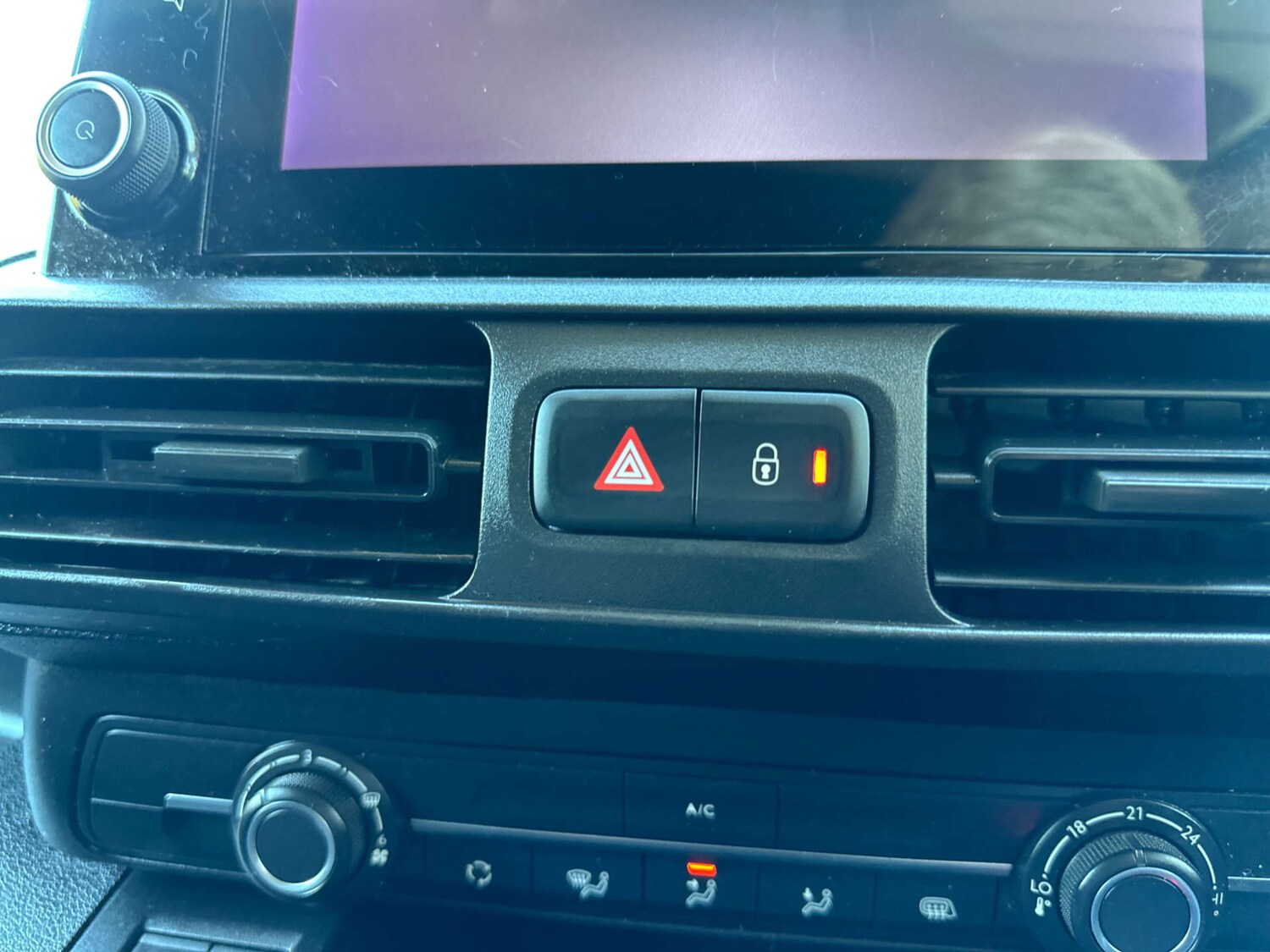 Used Vauxhall Combo 2021 for sale - 77937303: Photo 25