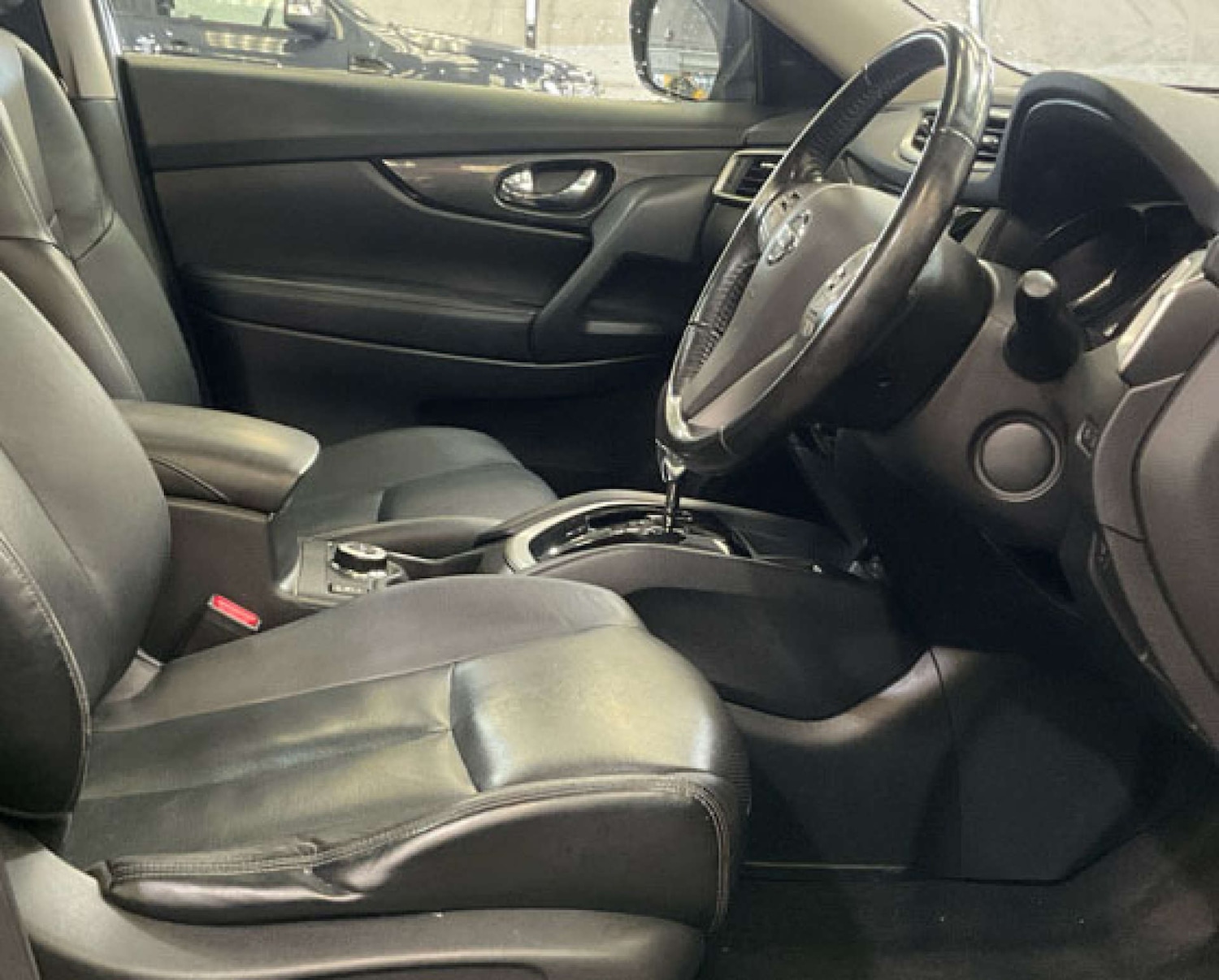 Used Nissan X-Trail 2017 for sale - 76490356: Photo 3