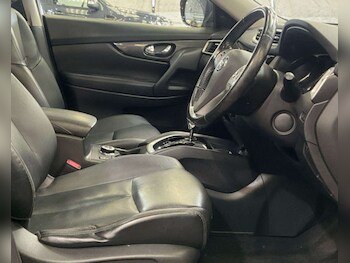 Used Nissan X-Trail 2017 for sale - 76490356: Photo