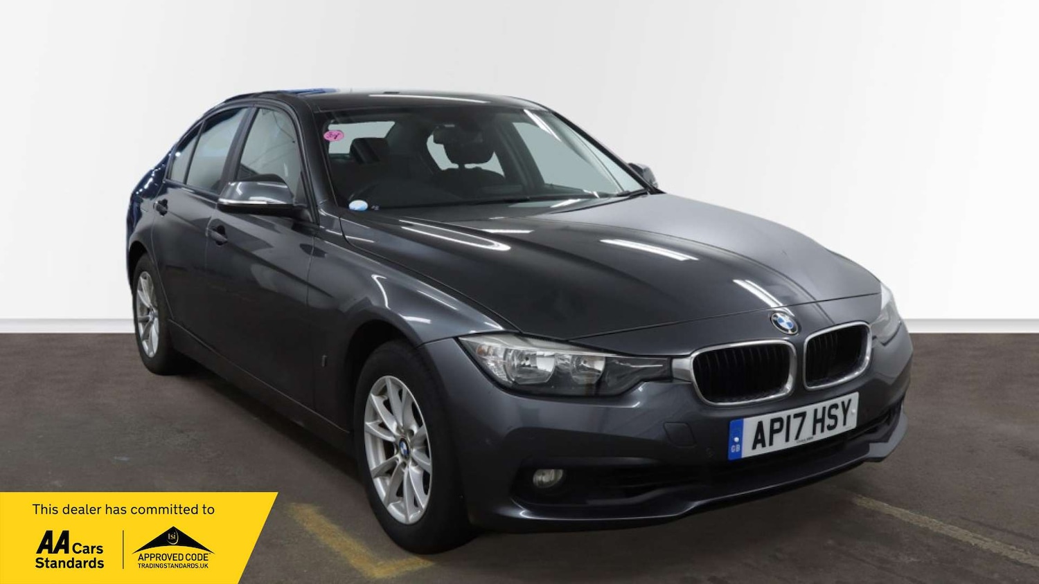Used BMW 3 Series 2017 for sale - 77195867: Photo 1