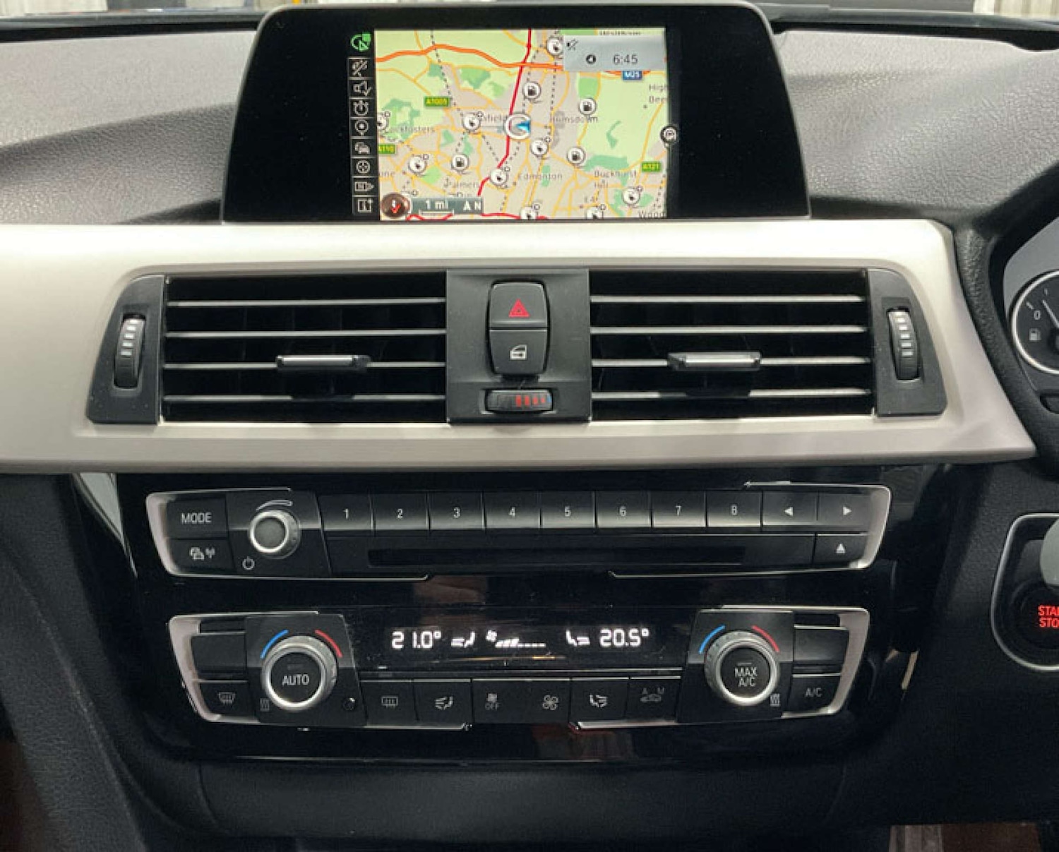 Used BMW 3 Series 2017 for sale - 77195867: Photo 2