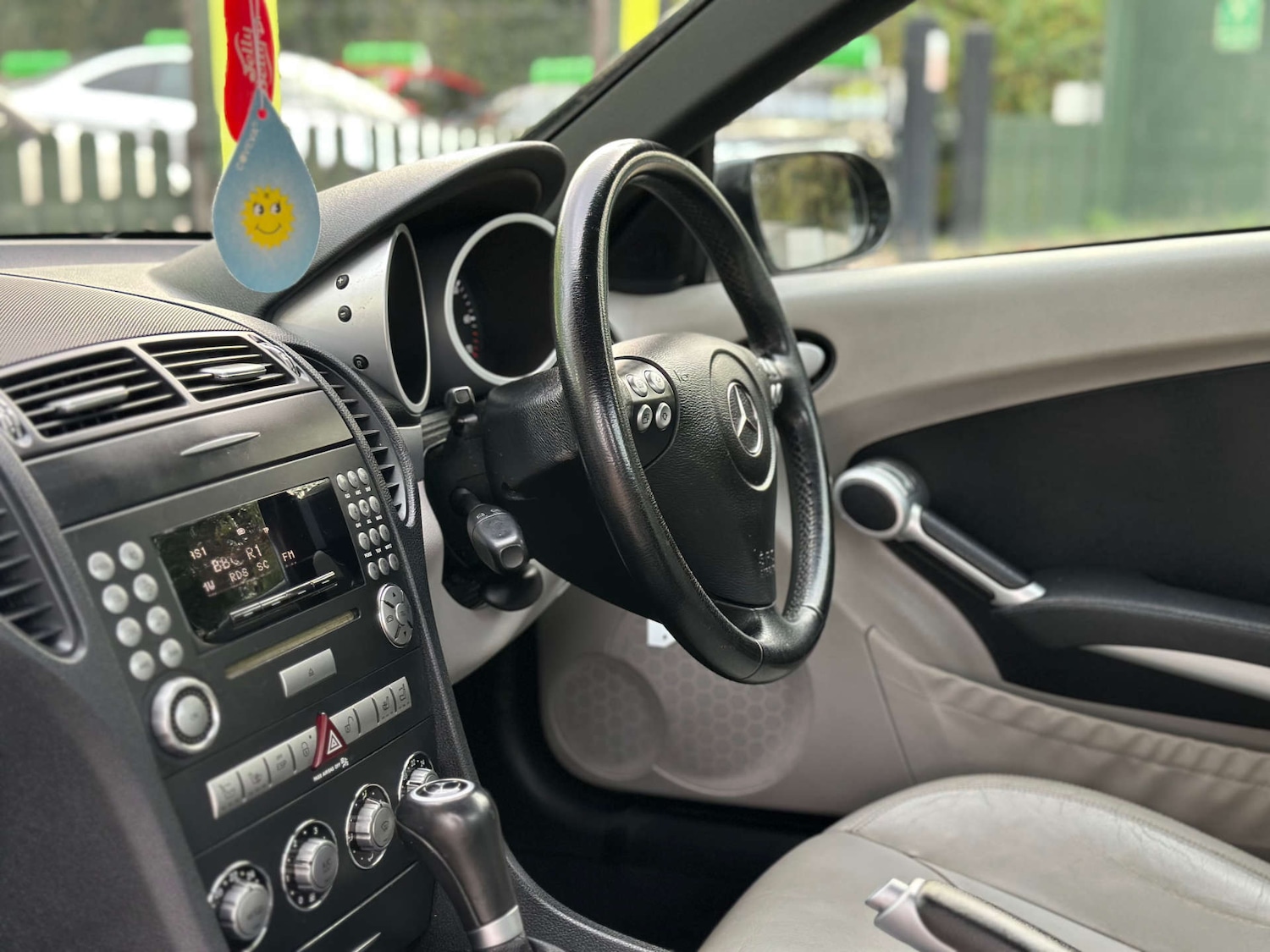 Used Mercedes-Benz SLK 2007 for sale - 77164855: Photo 12