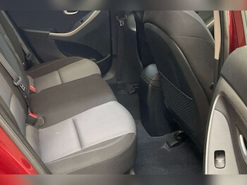 Used Hyundai i30 2015 for sale - 75662053: Photo