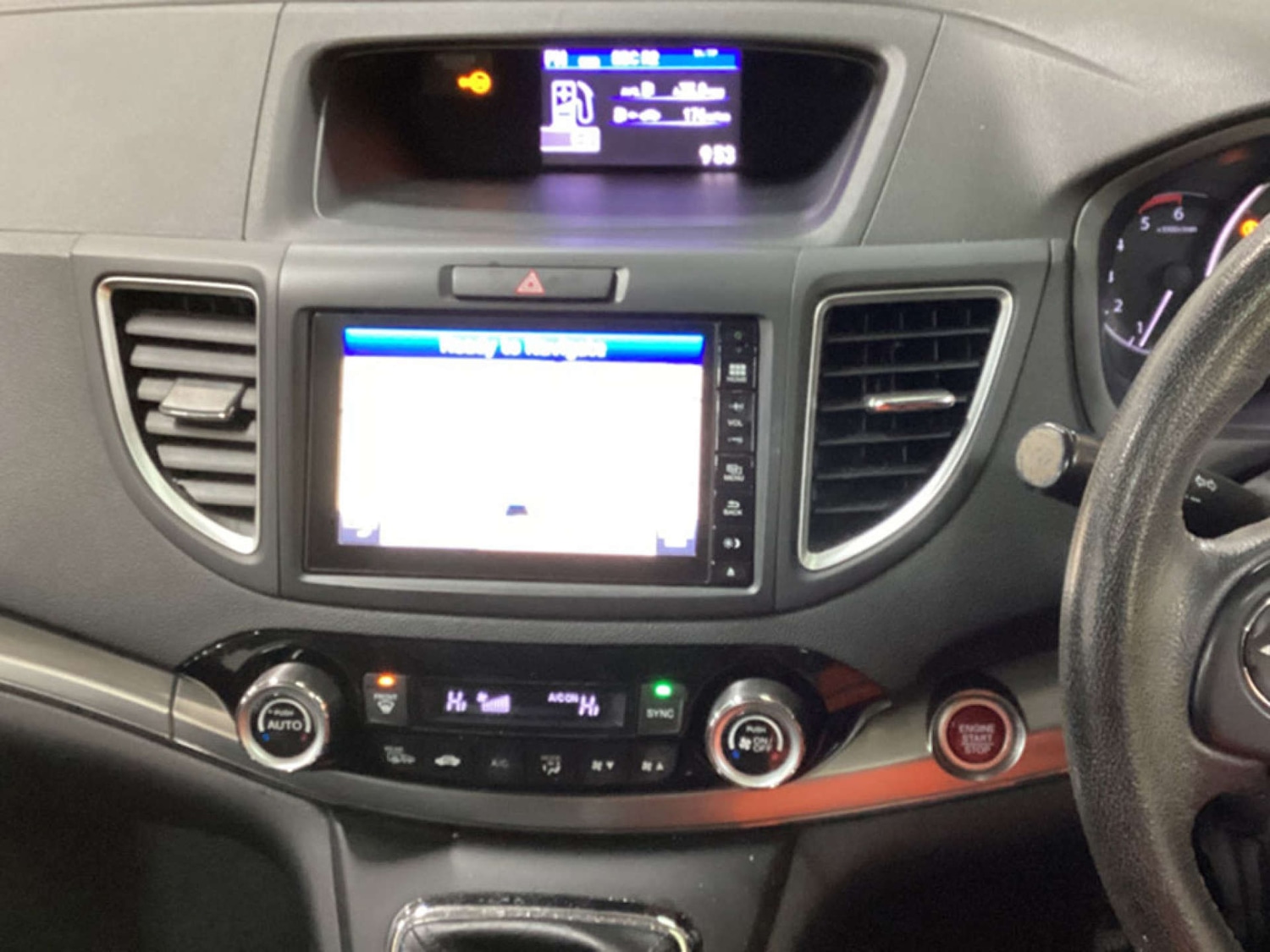 Used Honda CR-V 2015 for sale - 77261356: Photo 2