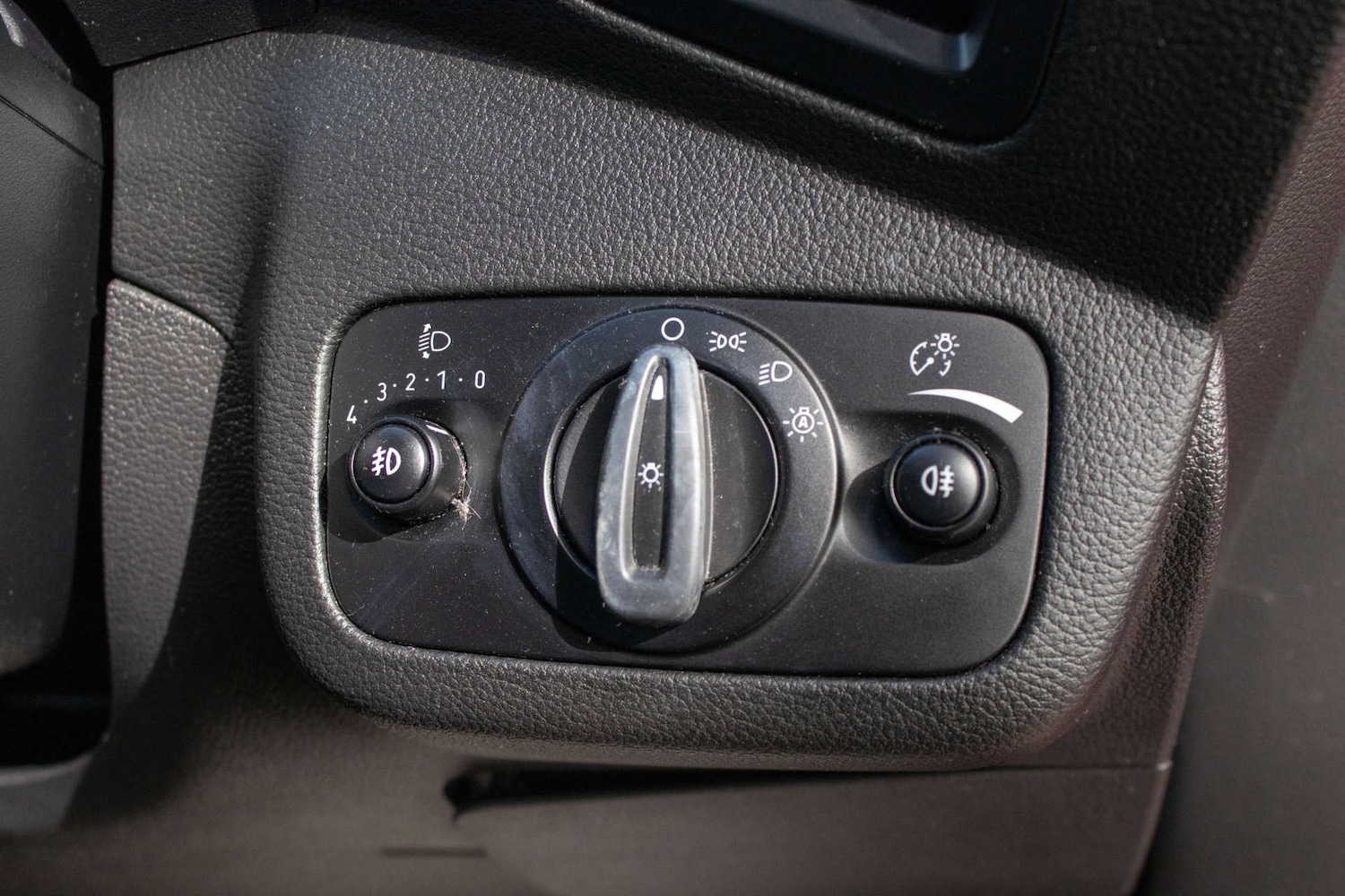 Used Ford Kuga 2017 for sale - 78210399: Photo 25