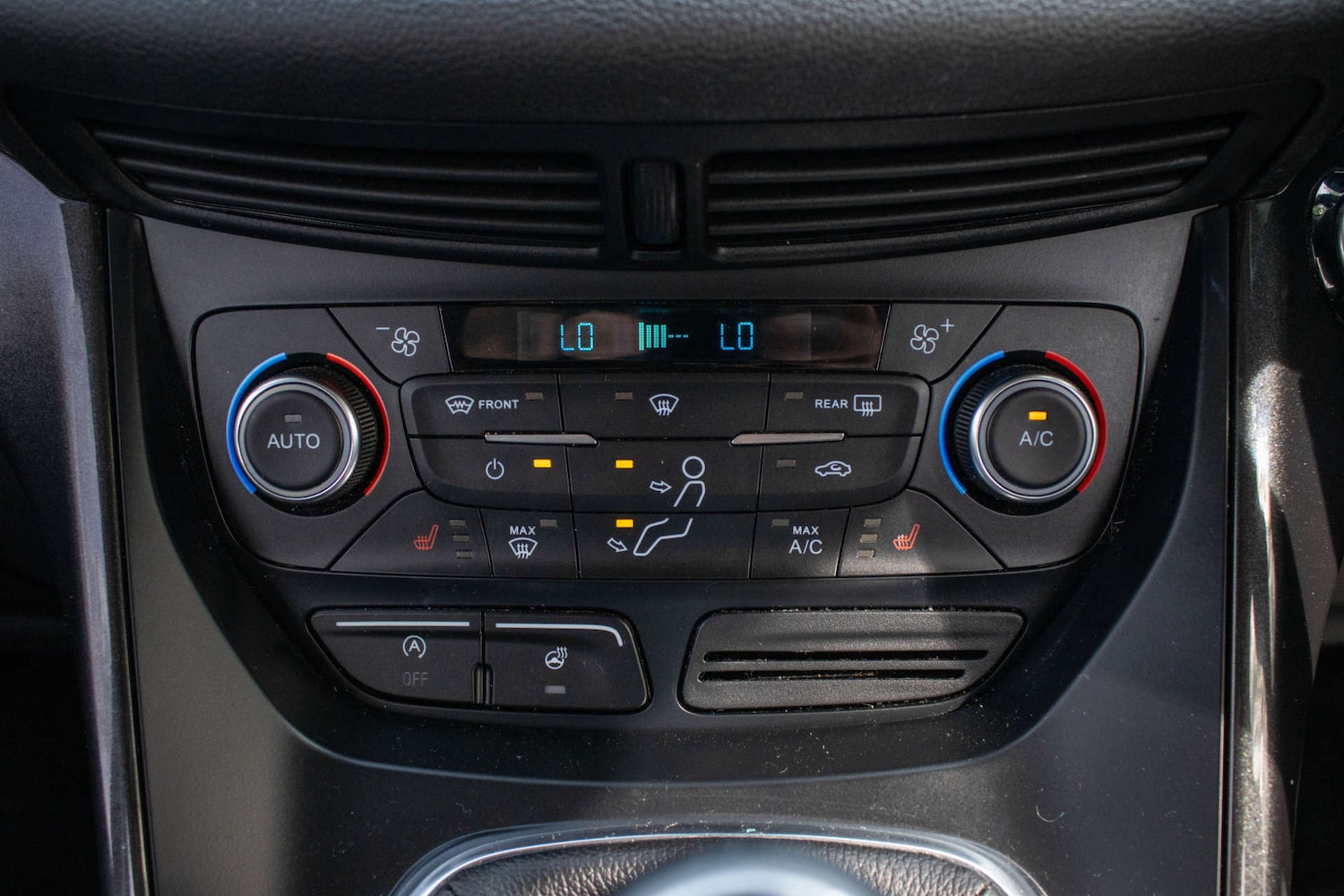 Used Ford Kuga 2017 for sale - 78210399: Photo 27