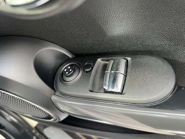 Used MINI Hatch 2014 for sale - 75662052: Photo 30