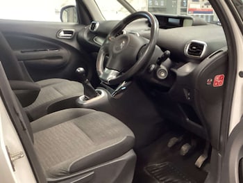 Used Citroen C3 Picasso 2016 for sale - 78241853: Photo