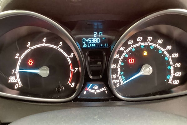 Used Ford Fiesta 2015 for sale - 76262639: Photo 6