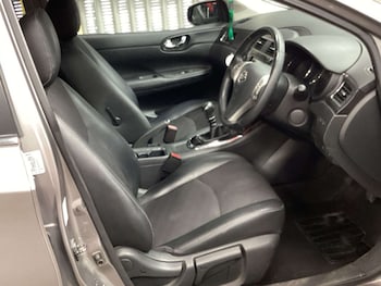 Used Nissan Pulsar 2016 for sale - 79494465: Photo