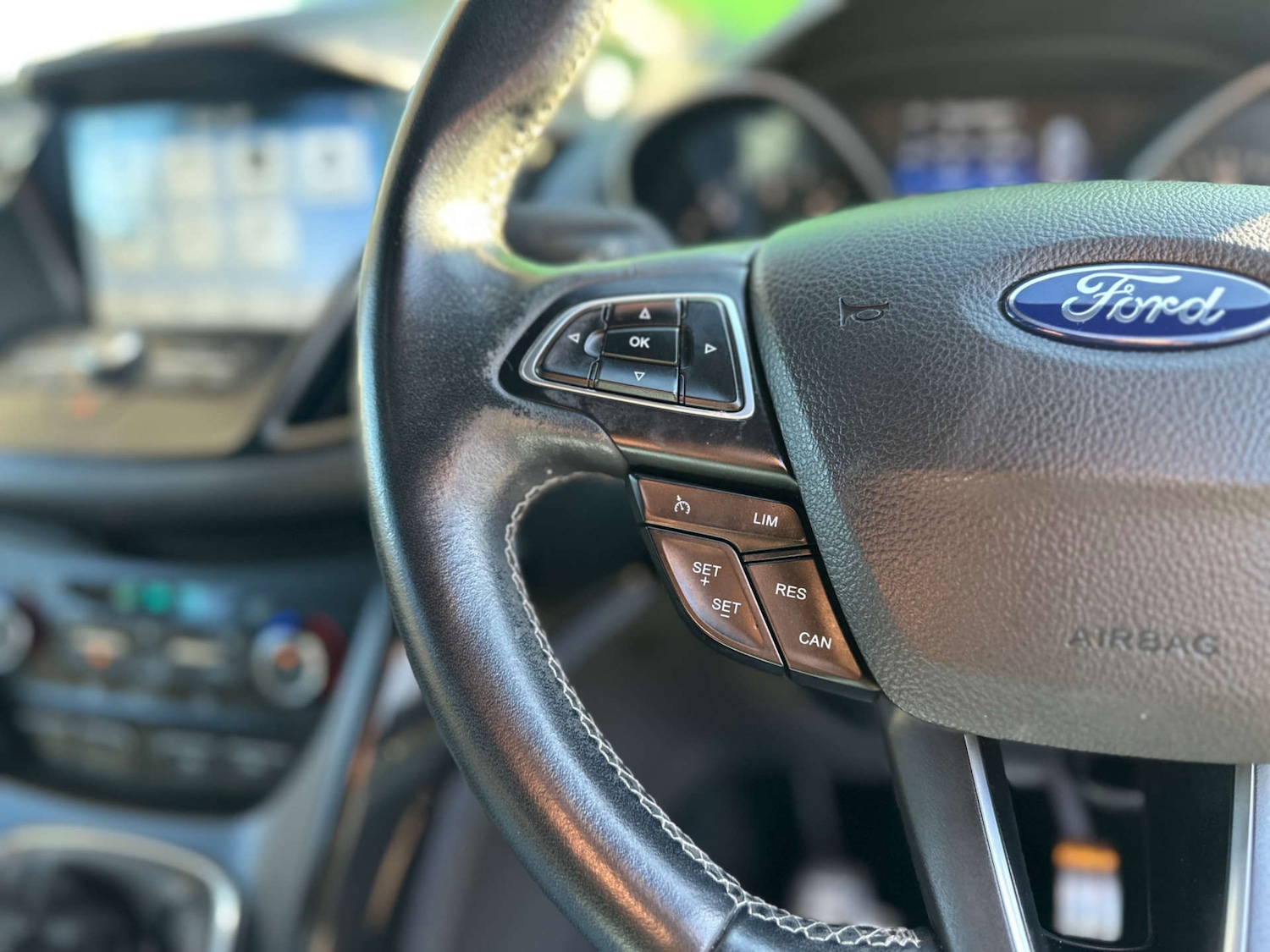 Used Ford Kuga 2017 for sale - 77975378: Photo 32