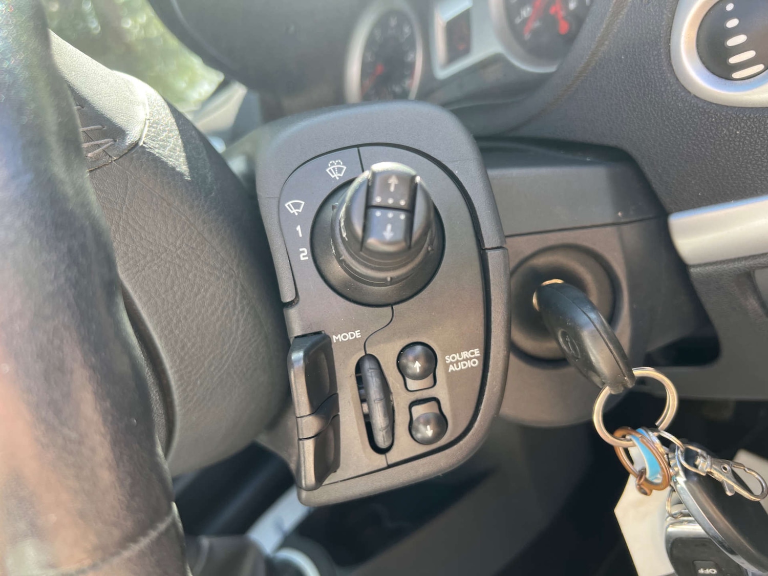 Used Renault Clio 2007 for sale - 76263537: Photo 18