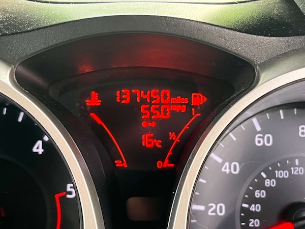 Used Nissan Juke 2015 for sale - 76193407: Photo 28