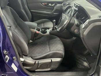 Used Nissan Qashqai 2017 for sale - 78929036: Photo
