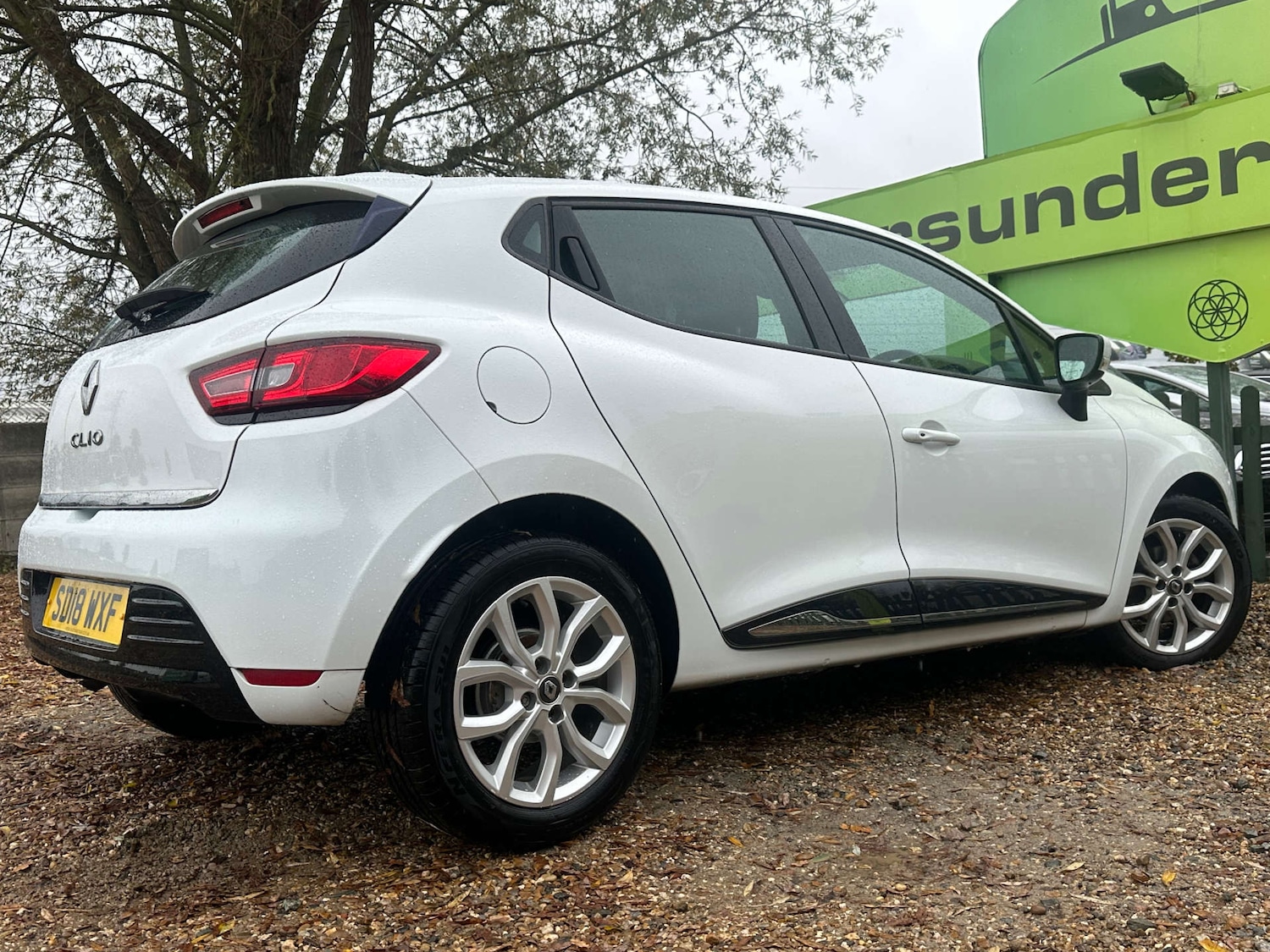 Used Renault Clio 2018 for sale - 77283200: Photo 8