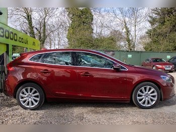 Used Volvo V40 2014 for sale - 78241817: Photo