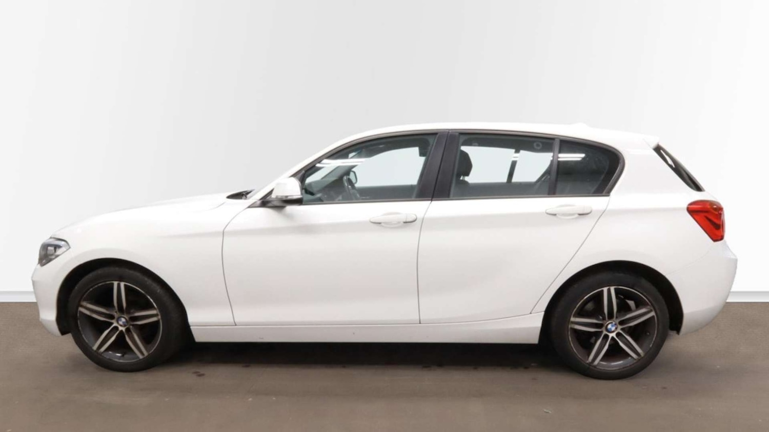 Used BMW 1 Series 2017 for sale - 76829801: Photo 13
