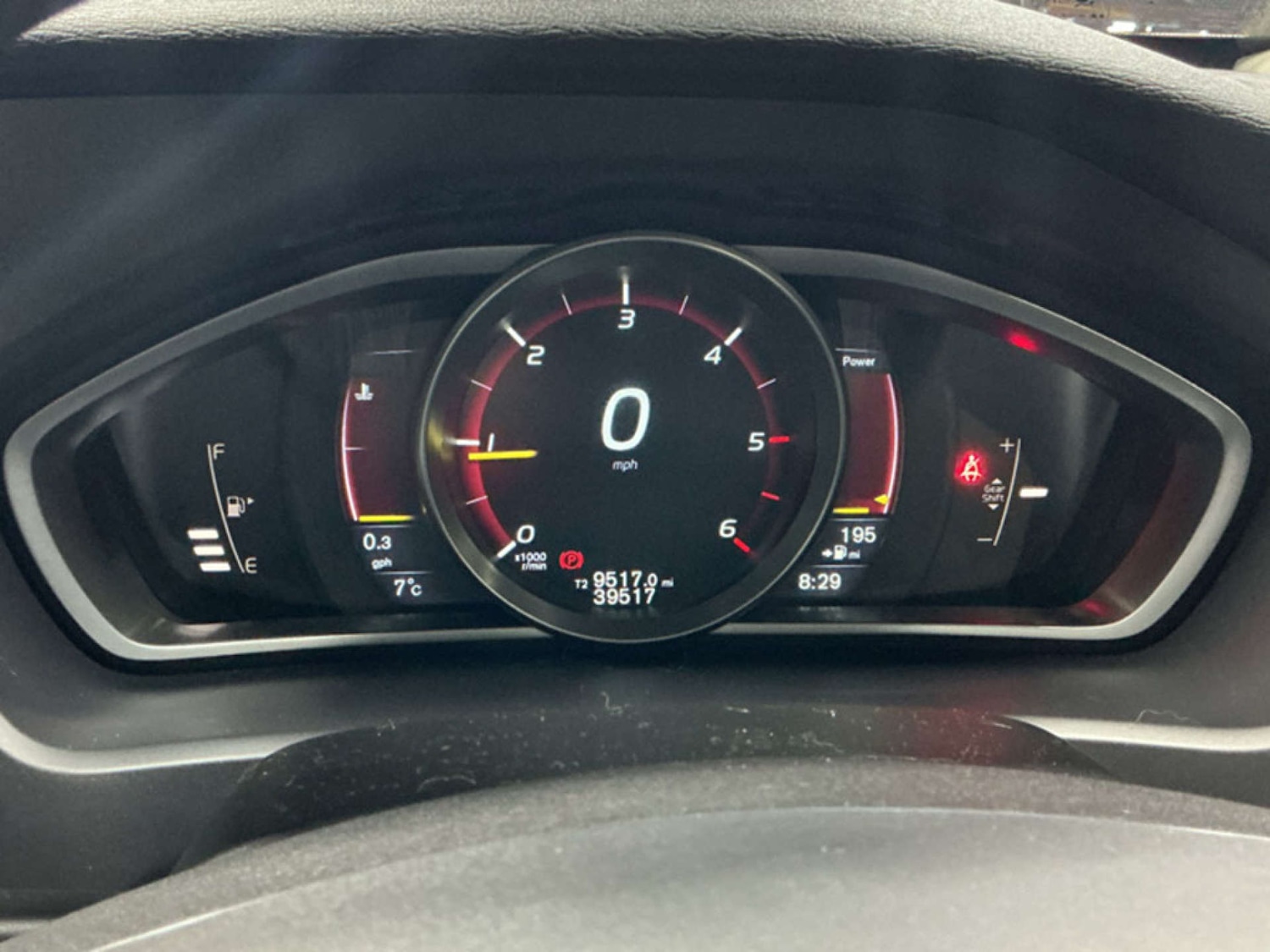 Used Volvo V40 2014 for sale - 77720559: Photo 8