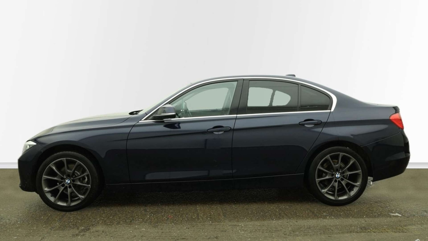 Used BMW 3 Series 2014 for sale - 77195870: Photo 13