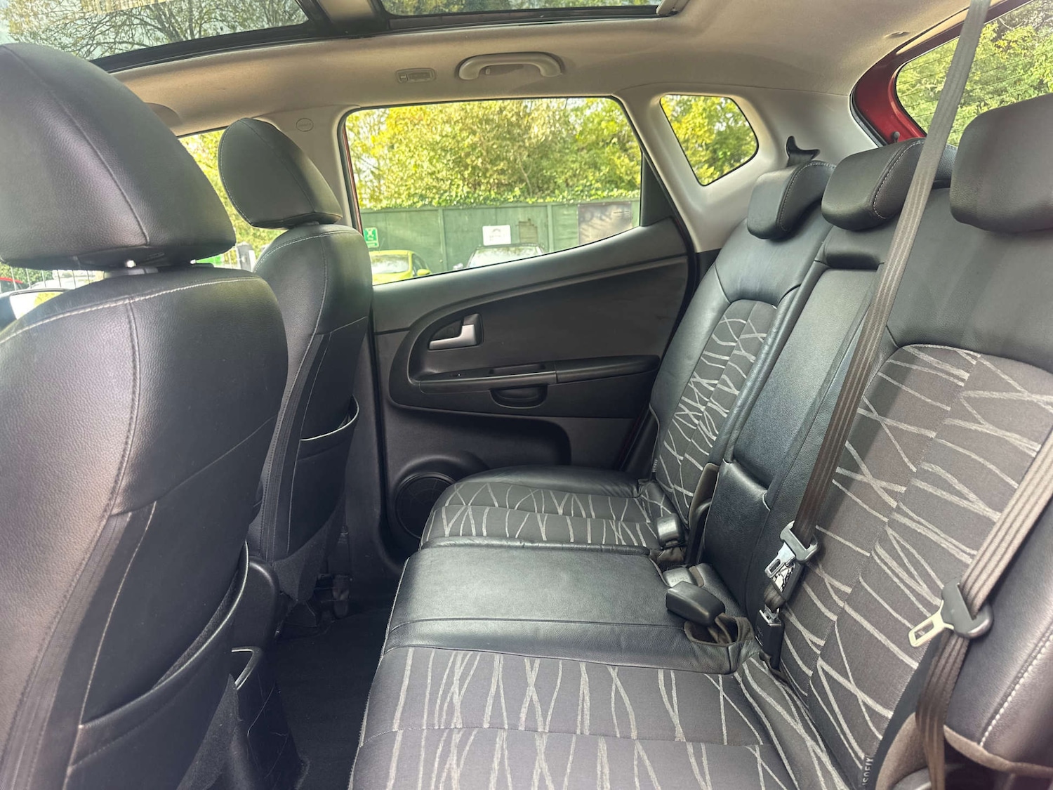 Used Kia Venga 2015 for sale - 76531547: Photo 15