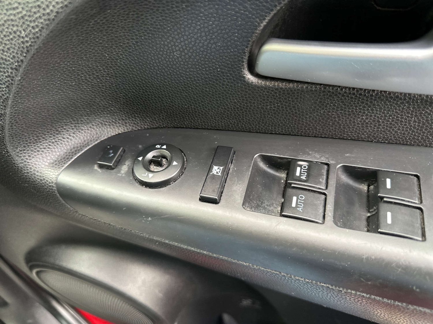 Used Kia Venga 2015 for sale - 76531547: Photo 32