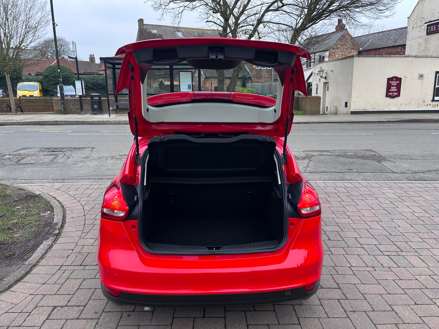 Used Ford Focus 2015 for sale - 77417988: Photo 13